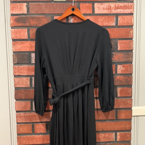 Ingrid & Isabel maternity Dress - Picture 11 of 15